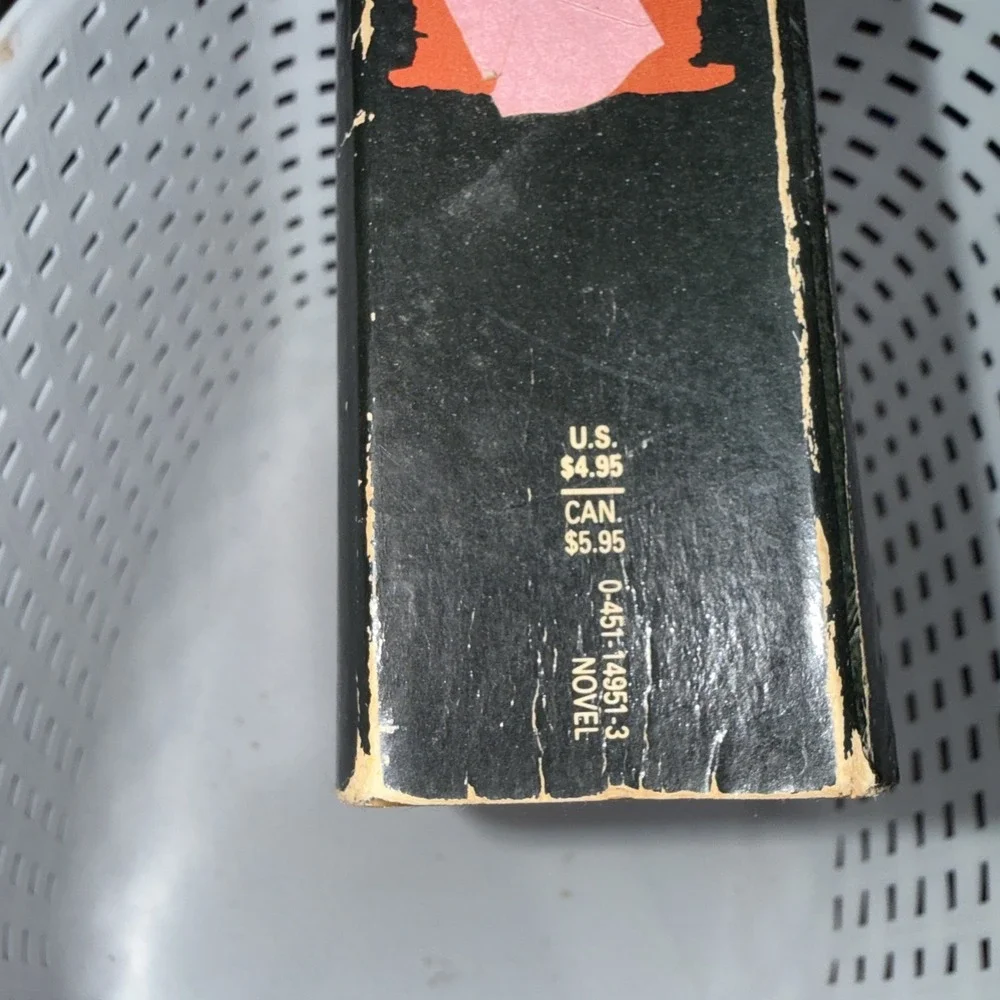 Stephen King IT Paperback Signet Book Club Edition Horror Novel 1980s Vintage